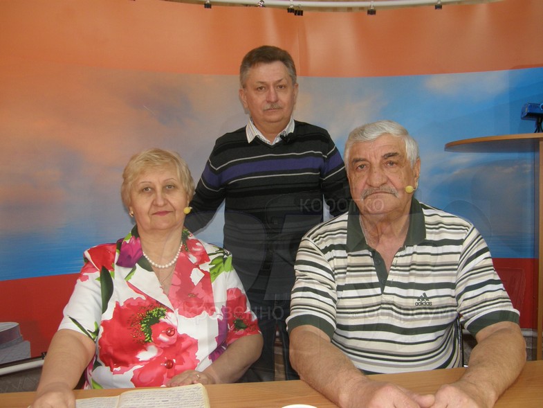 Программа была посвящена встрече с ветеранами войны в Анголе Алексеем Константиновичем и Татьяной Ивановной Худоерко.